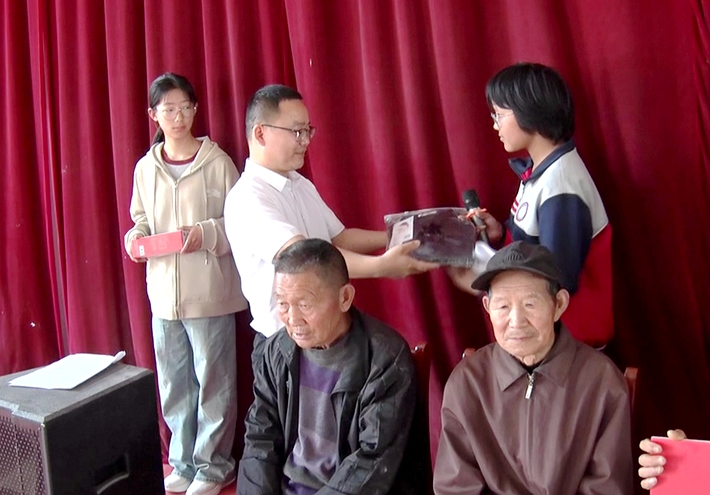 00030.MTS_20250427_100148.043_副本.jpg