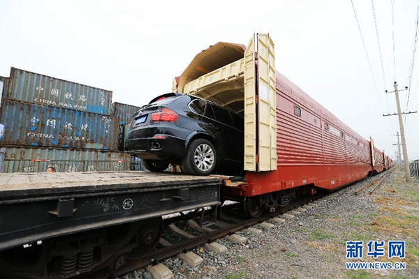 國慶新玩法 帶著汽車坐火車