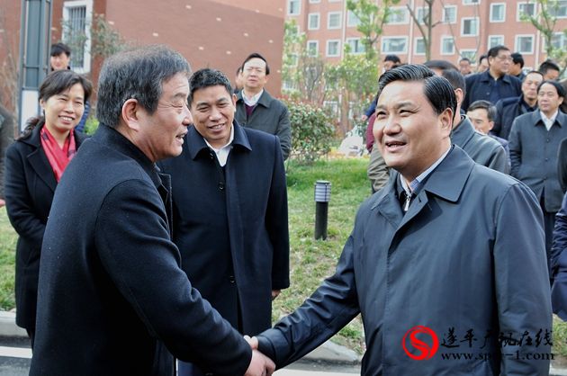 市長武國定深入遂平觀摩城市建設