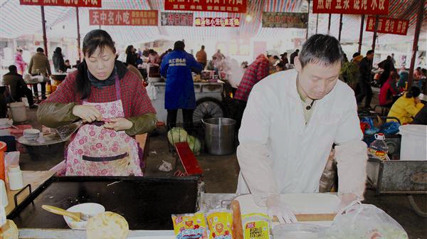 遂平縣市場發展局整治市場秩序規范市場行為