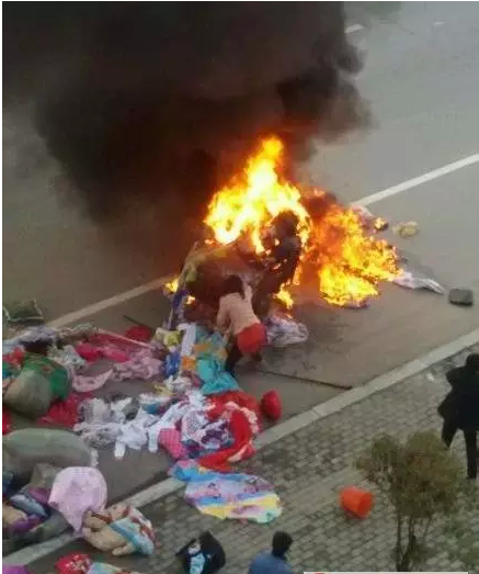 遂平發生一起三輪車自燃事故