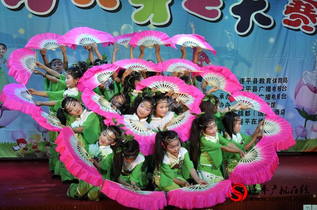 遂平廣播電視臺(tái)七彩陽(yáng)光少兒才藝大賽第十一期月賽落幕
