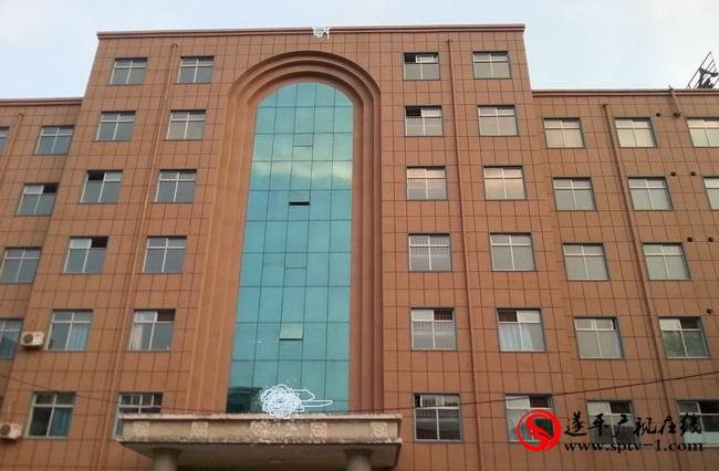 患者因抑郁癥醫院跳樓自殺 家屬圍堵醫院討要說法